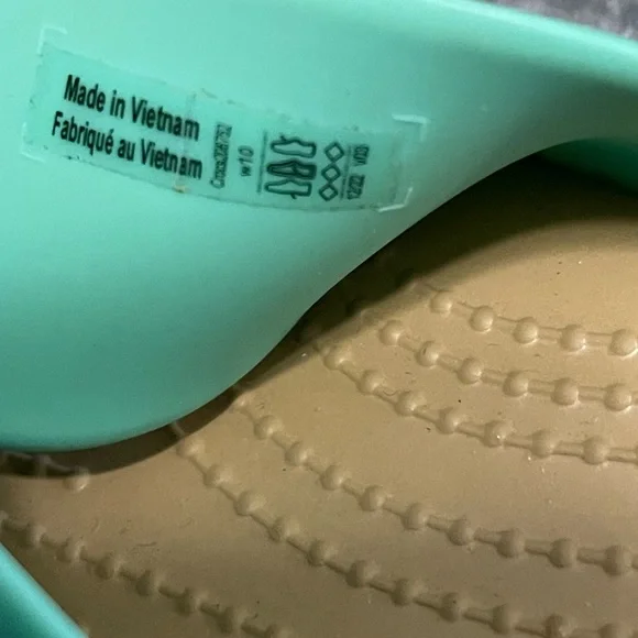 ✨🎉 Crocs Women’s Tulum Thong Flip Flops Sz 10 Mint Green Sandals Casual Comfy - Picture 2 of 4
